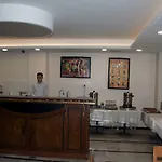 Oda ve Kahvaltı Golden Sky Hotel 2*