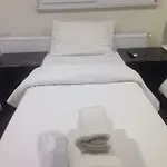 Otel Golden Sky Bed & Breakfast