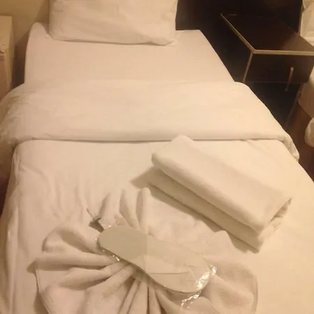 Otel Golden Sky