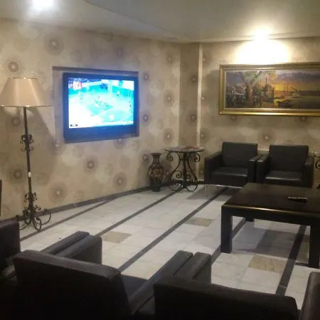 Golden Sky Hotel Стамбул