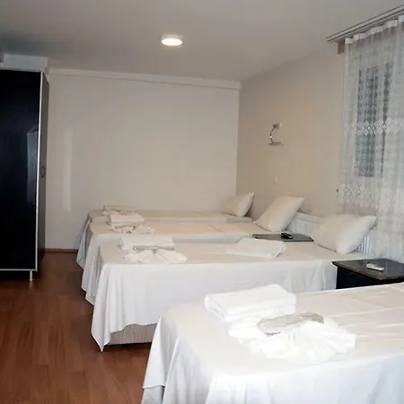 Golden Sky Hotel 2*